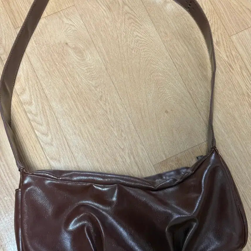 [BUNJANG] Martin Plan Hala Bag Brown Shoulder Bag / 마틴플랜 Hala Bag BROWN