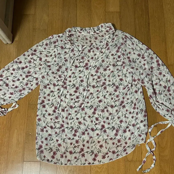 [BUNJANG] Chiffon Frill Blouse / 쉬폰 프릴블라우스
