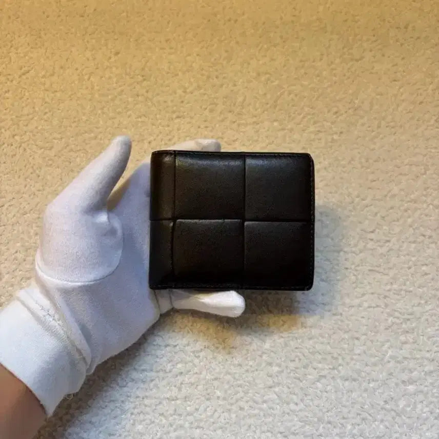 [BUNJANG] Bottega Veneta Bifold Wallet Black / 보테가베네타 반지갑 블랙