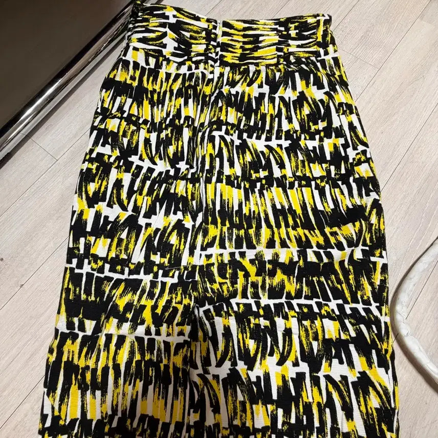 [BUNJANG] Patterned Skirt - Size S / 패턴 치마 S