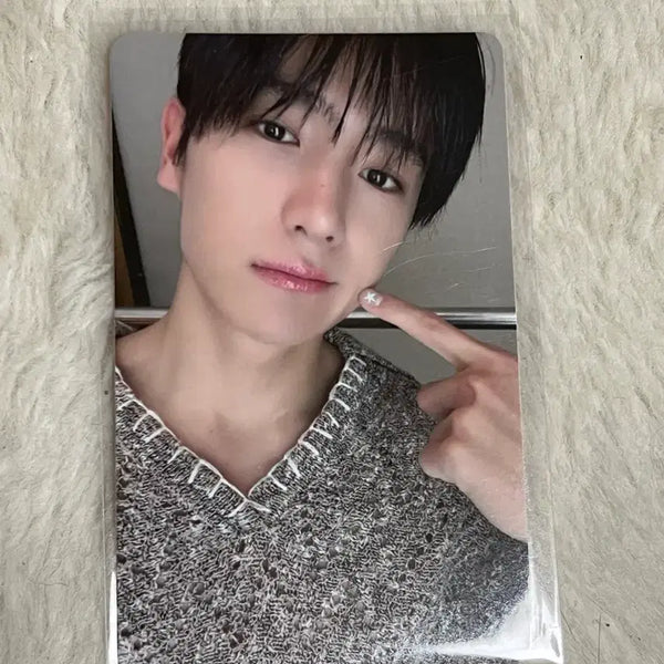[BUNJANG] The Boyz Hyunjae POB Photocard / 더보이즈 현재 특전 포카 미공포