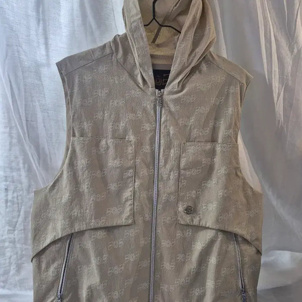 [BUNJANG] BOB Maison Hooded Windbreaker Vest L / BOB 메종 골프 hood 바람막이 조끼 L