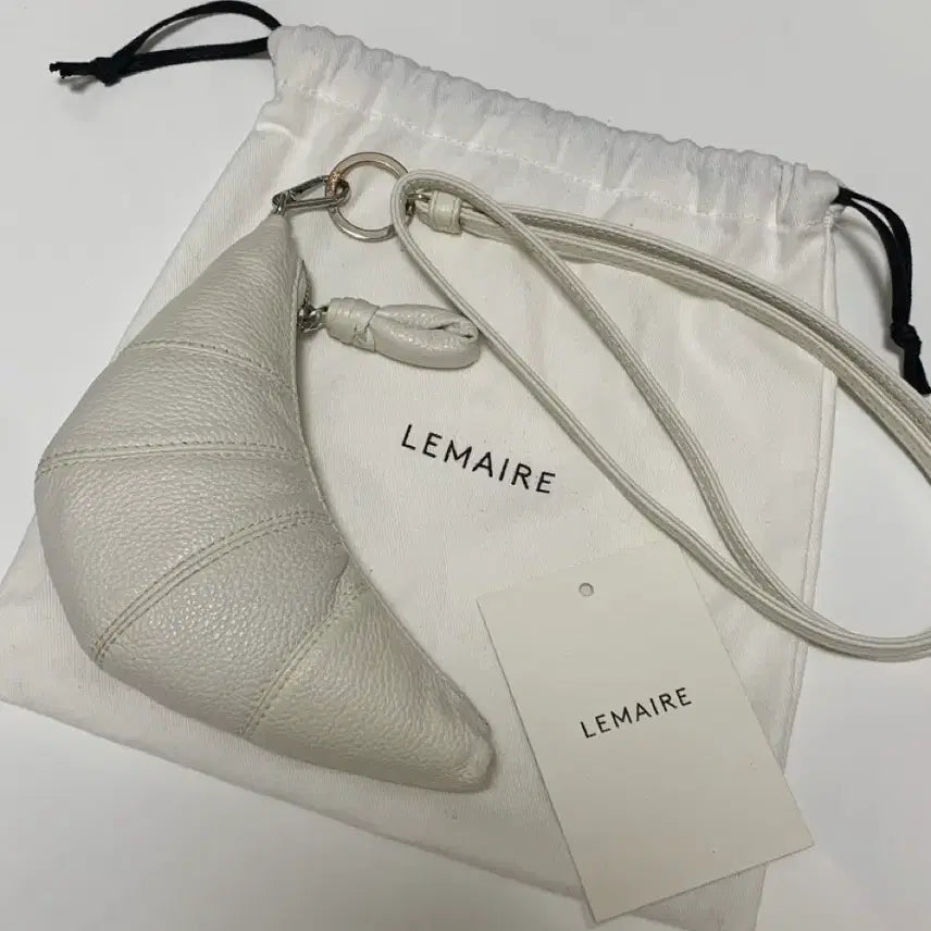 [BUNJANG] Lemaire Croissant Coin Purse Necklace / 르메르 크루아상 코인펄스 네클리스