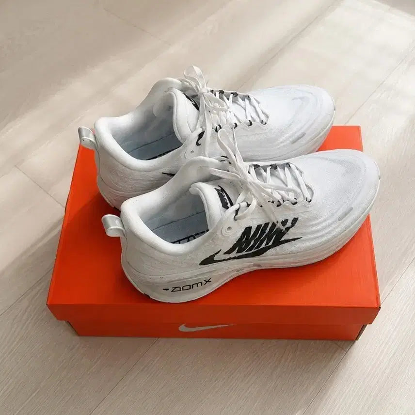 [BUNJANG] Nike Vomero+ Running Shoes / 나이키 신발