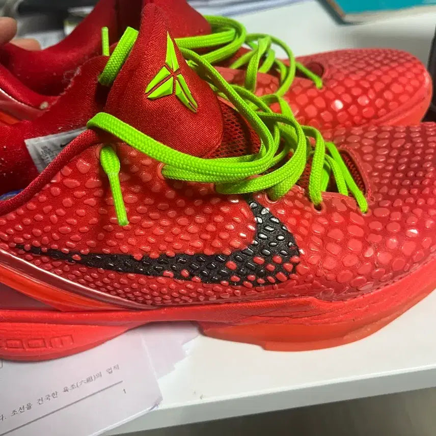[BUNJANG] Nike Kobe 6 Reverse Grinch Shoes (285mm -> 280mm) / 코비 6 리버스 그린치 285 ->280 교환 판매