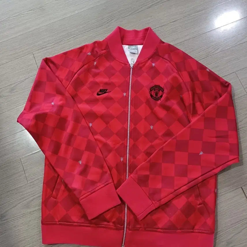 [BUNJANG] Nike Manchester United Checkered Zip-Up Jacket (Size 105) / 나이키 맨체스터 유나이티드 체크 집업 자켓 105