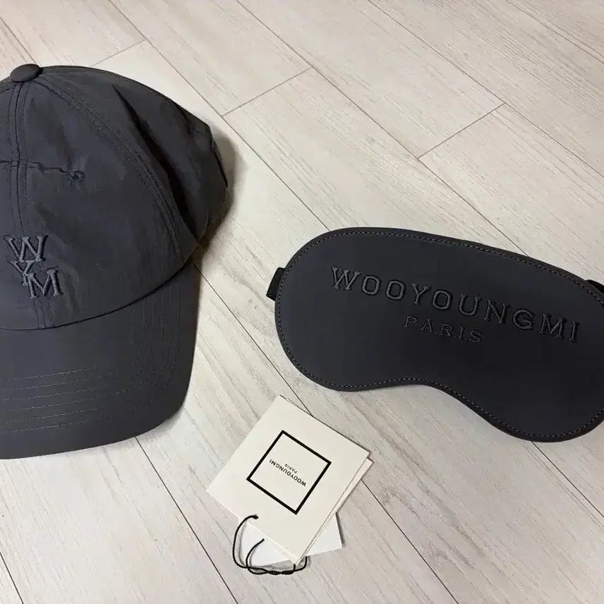 [BUNJANG] Wooyoungmi Official Logo Patch Ball Cap - Grey / 정품 우영미 아이패치 볼캡 모자 그레이