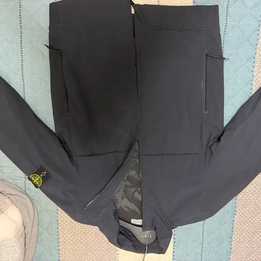 [BUNJANG] Stone Island Windbreaker Jacket / 스톤아일랜드 바람막이