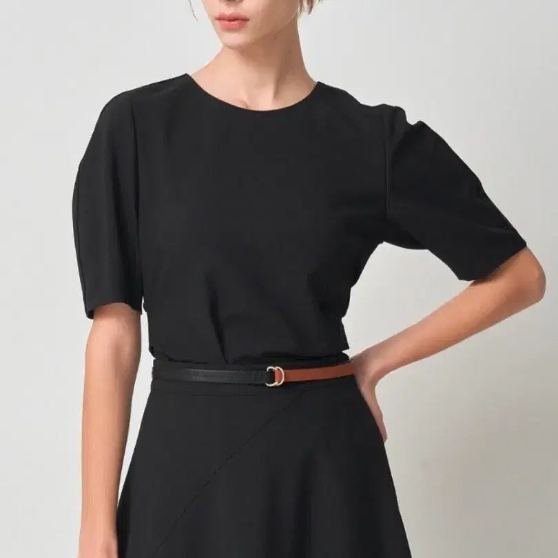 [BUNJANG] MA* Pintuck Round Neck Half Sleeve Top & Belted Panel Flare Skirt Set / 마* 핀턱 라운드넥 하프 슬리브 탑 &벨티드 패널 플레어 스커트 셋트