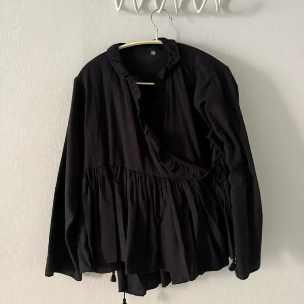 [BUNJANG] Maison de Soil Shirring Blouse Black / maison de soil 셔링 블라우스