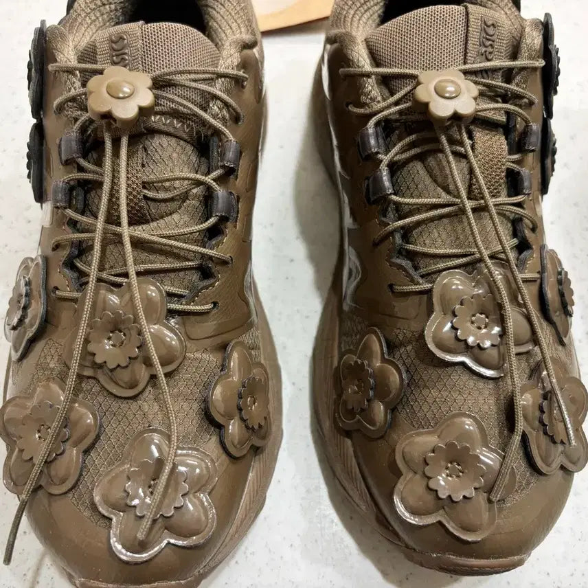 [BUNJANG] Asics Cecilie Bahnsen Gel-Terrain Sepia Sneakers / 아식스 세실리에 반센 젤 터레인 세피아 36.5 / 230사이즈