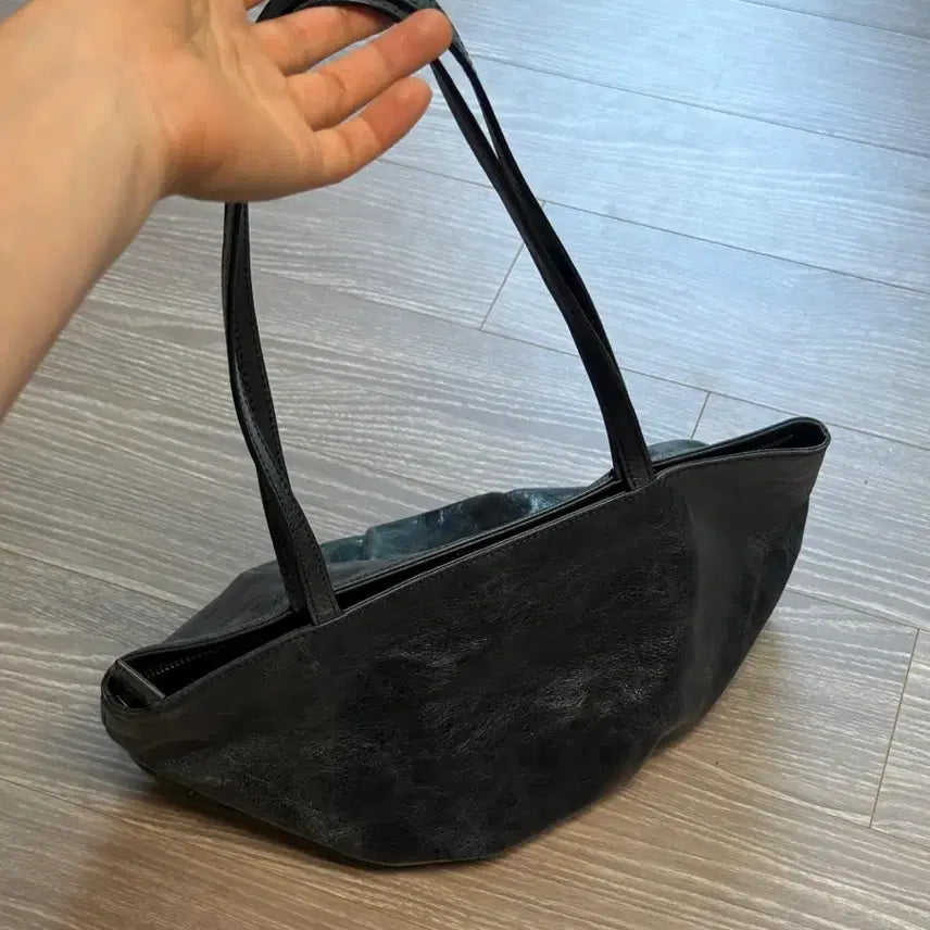 [BUNJANG] Awesome Needs Leather Bird Bag / 어썸니즈 레더 버드백
