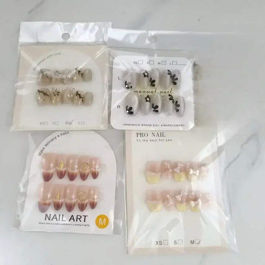 [BUNJANG] Handmade Nail Tips Set (M Size + 6 Free Size) / 수제 네일팁 25개 일괄세트(M사이즈+프리사이즈6개)