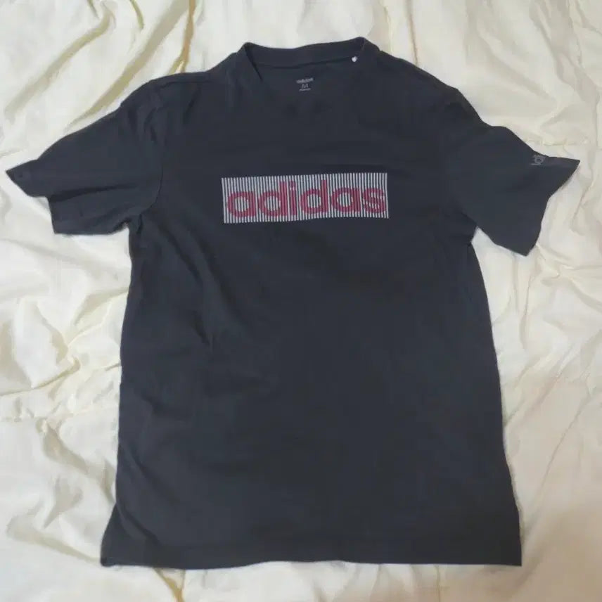 [BUNJANG] Adidas T-shirt Black / 아디다스 반팔티 블랙