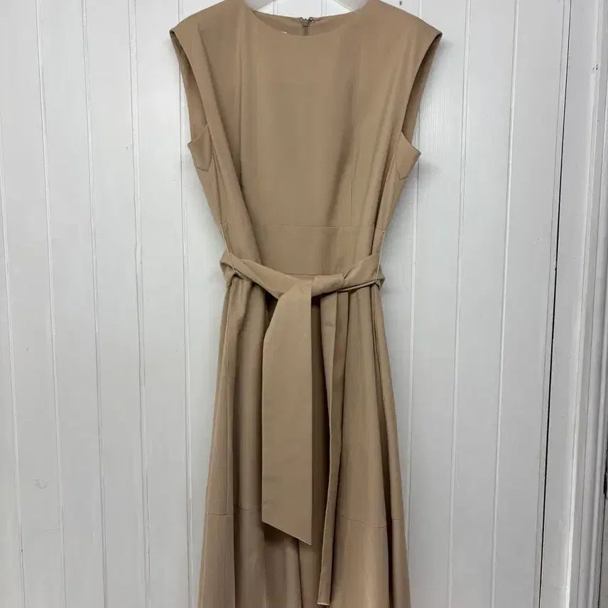 [BUNJANG] Diena Beige Belted Dress / 다이에나 베이지색 벨트 원피스 66 ㅡ0630