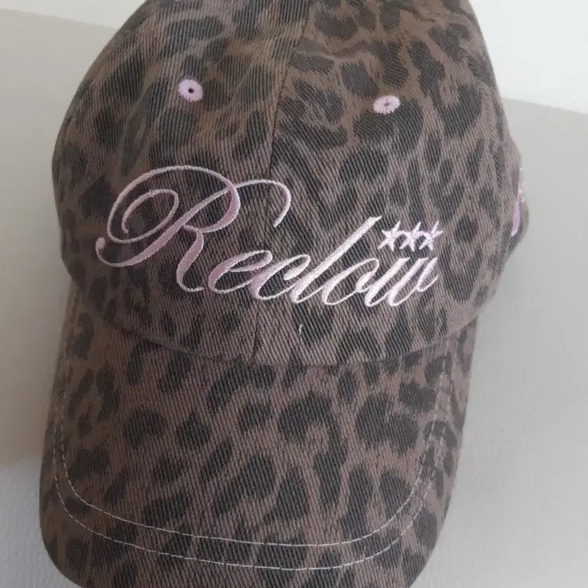 [BUNJANG] Ricclow Leopard Ball Cap Brown / 리끌로우 모자