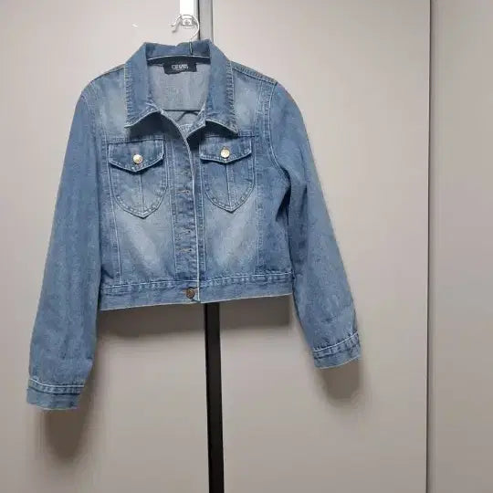 [BUNJANG] Offlimits Women's Denim Jacket Light Blue / 오프리미츠 데님쟈켓
