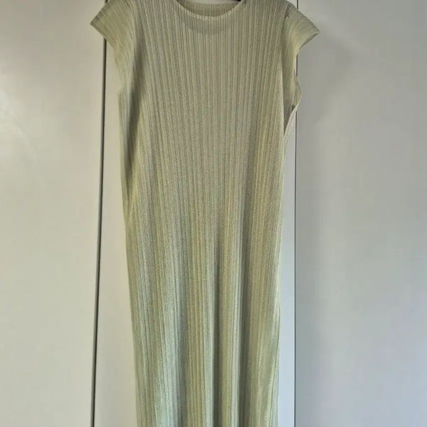 [BUNJANG] High-Quality Pleated Long Dress / 고퀄 플리츠 원피스