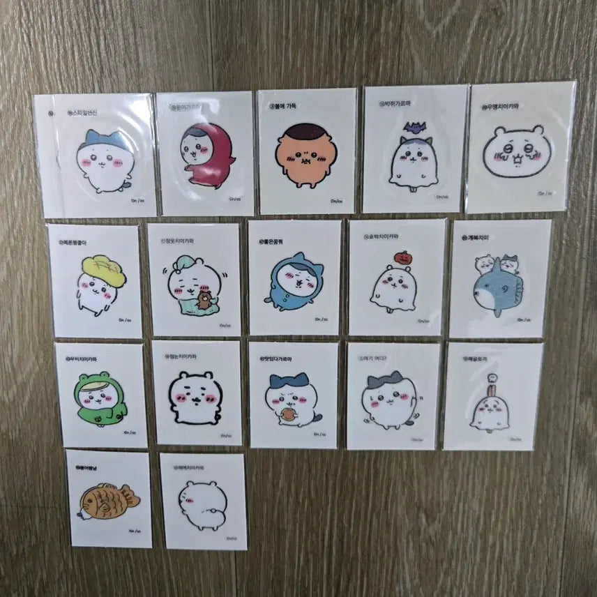 [BUNJANG] Assorted Character Stickers (e.g., Monchou, Sanrio, Tinyping, Chunsik) / 먼작귀,산리오,티니핑,춘식이등 띠부씰
