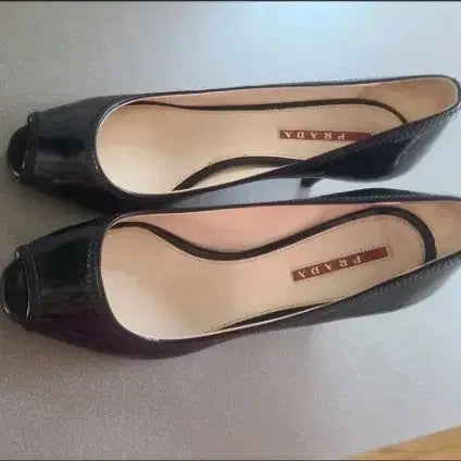 [BUNJANG] Prada Patent Pumps / 정품 프라다 구두