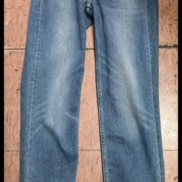 [BUNJANG] Calvin Klein Jeans Unisex Vintage Wash Bottom Detail / 캘빈클라인 ck(정품) 캘빈클라인 청바지. 공용. 26.27 상태 좋아요