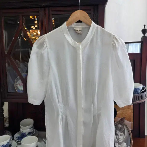 [BUNJANG] H&M White Shirring Blouse / (우아함/77) H&M 화이트 셔링 블라우스