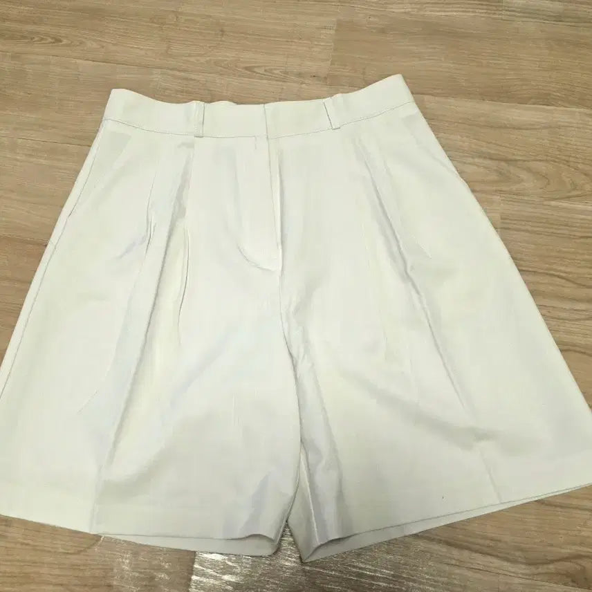[BUNJANG] Wide-Fit Pintuck Shorts / 와이드반바지 29까지