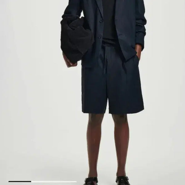 [BUNJANG] COS Linen Relaxed Fit Shorts (Men's) / 코스COS  린넨   반바지 (남성)EUR 48