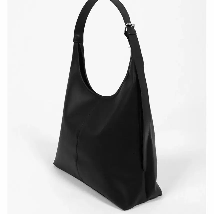 [BUNJANG] MEET MET MEET Scarab Shoulder Bag Black / 밋맷밋 스카라브 블랙 숄더백