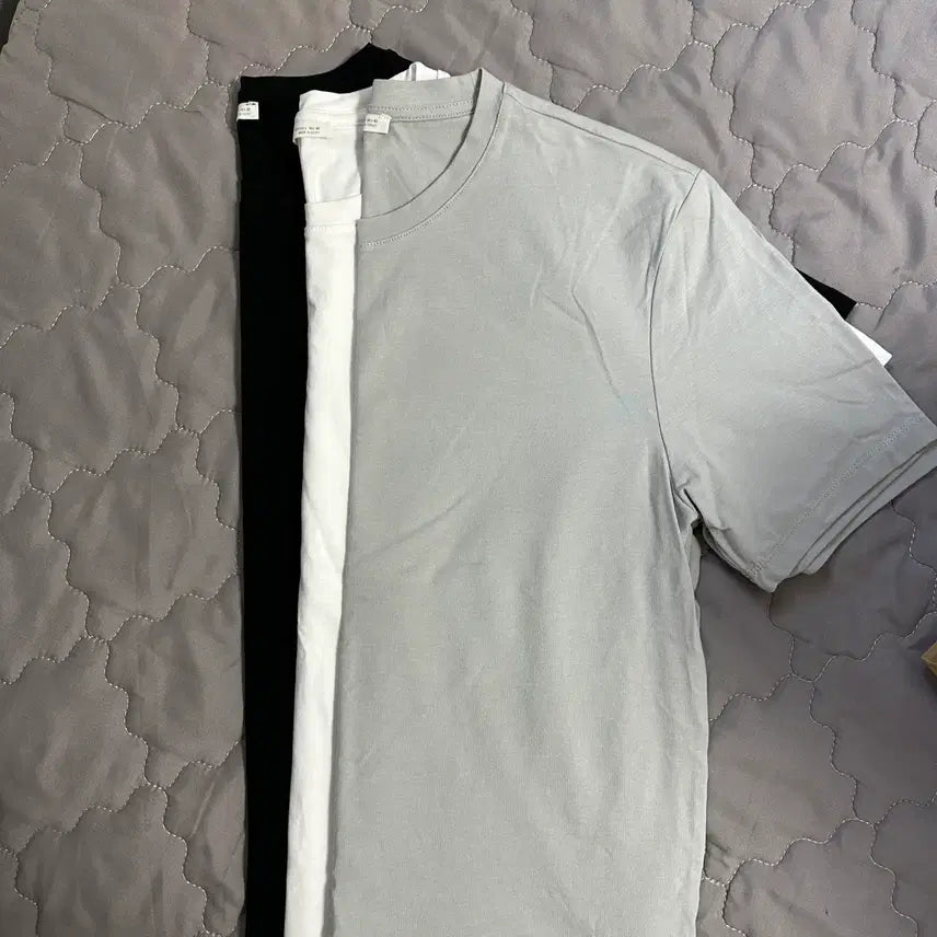 [BUNJANG] Zara Slim Fit T-Shirt Set - Size L / 자라 슬림핏 티셔츠 L 사이즈
