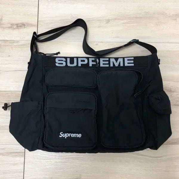 [BUNJANG] Supreme Field Messenger Bag Black / 슈프림 필드 메신저 백 블랙