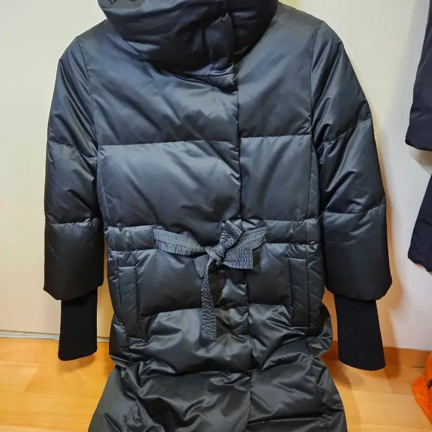 [BUNJANG] Theory High-Neck Long Padding (Size 44-55) / 44 ~ 55) 띠어리 Theory 하이넥 롱패딩