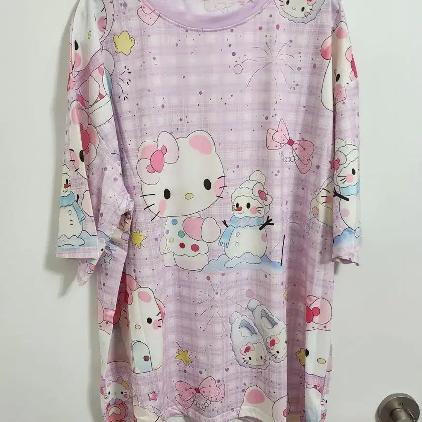[BUNJANG] Hello Kitty Short Sleeve T-Shirt / 헬로키티 반팔티셔츠<새상품>