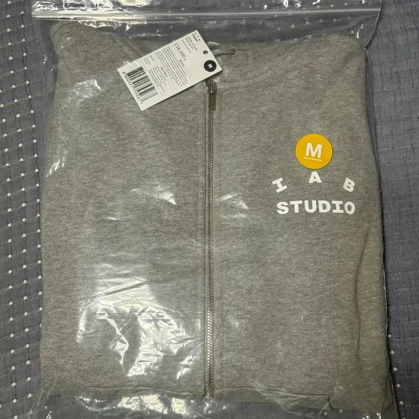 [BUNJANG] IAP STUDIO 26SS Zip-Up Hoodie Grey M / 새상품) 26ss아이앱스튜디오 후드집업 M