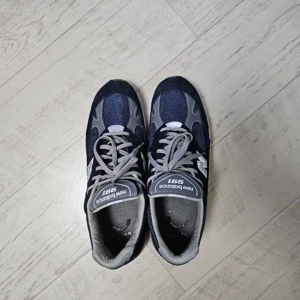 [BUNJANG] New Balance 991 Navy 310 Size Sneakers / 뉴발란스 991 네이비 310사이즈