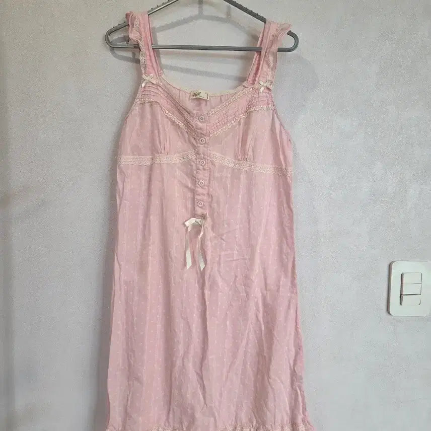 [BUNJANG] Hunt One-Piece Pajamas / 헌트 원피스잠옷