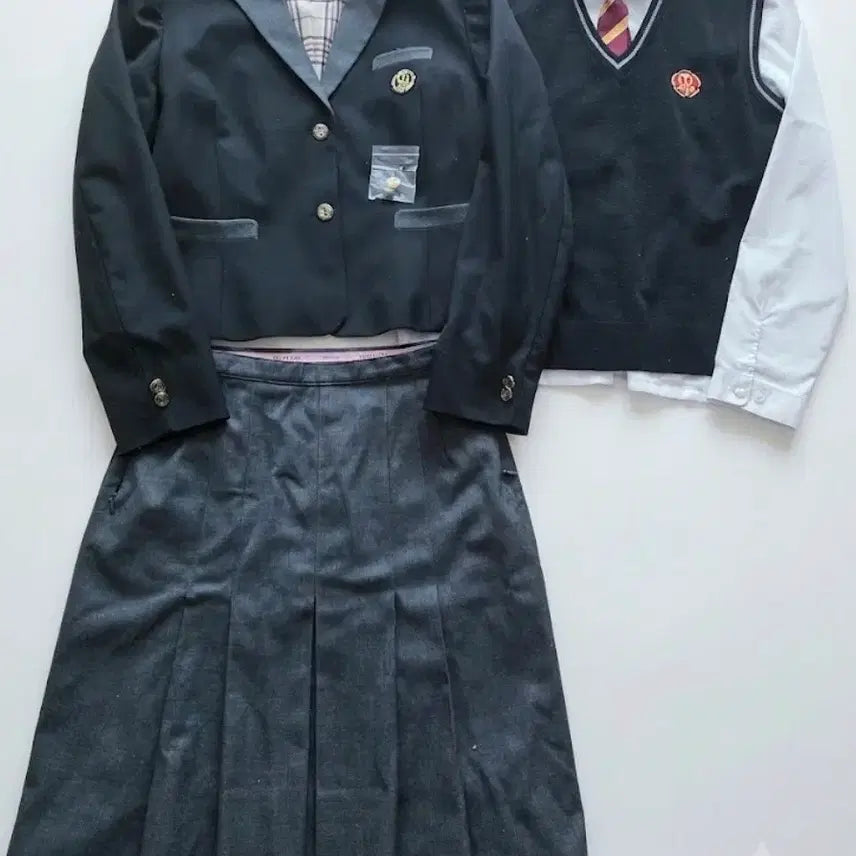 [BUNJANG] School Uniform Set - Spring, Autumn, Winter (Busan Sajik Girls' High School) / 예쁜 여자교복 춘추동계용 교복세트d192(부산 사직여고)