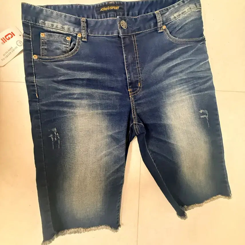 [BUNJANG] IGISPORT Denim Cut-Off Hem Shorts Size 36 / IGISPORT 데님 반바지 컷팅 밑단 허리36
