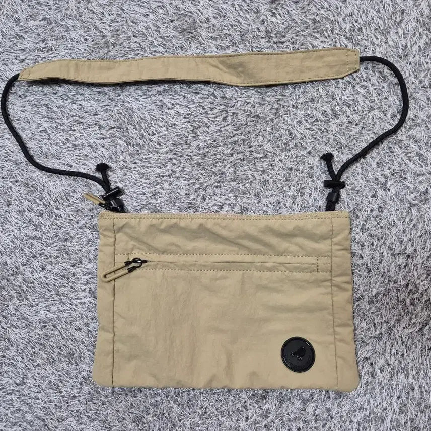 [BUNJANG] Mandarin Duck Sacoche Bag Beige / 만다리나덕 사코슈백