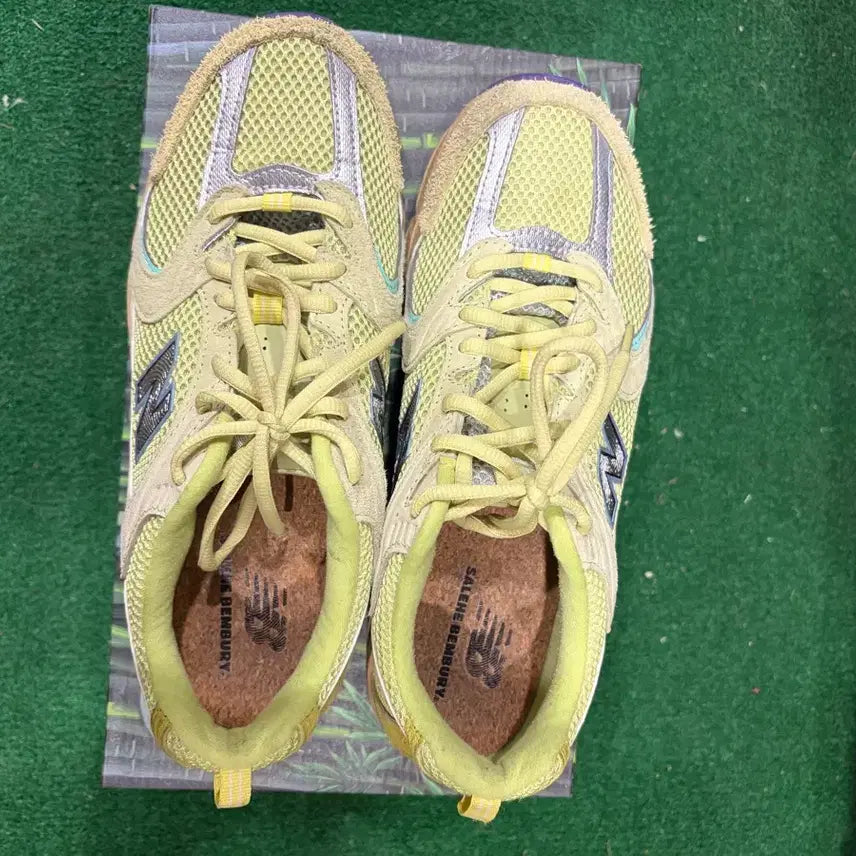 [BUNJANG] New Balance 260 Running Shoes / 설레헤 뱀버리 뉴발 260