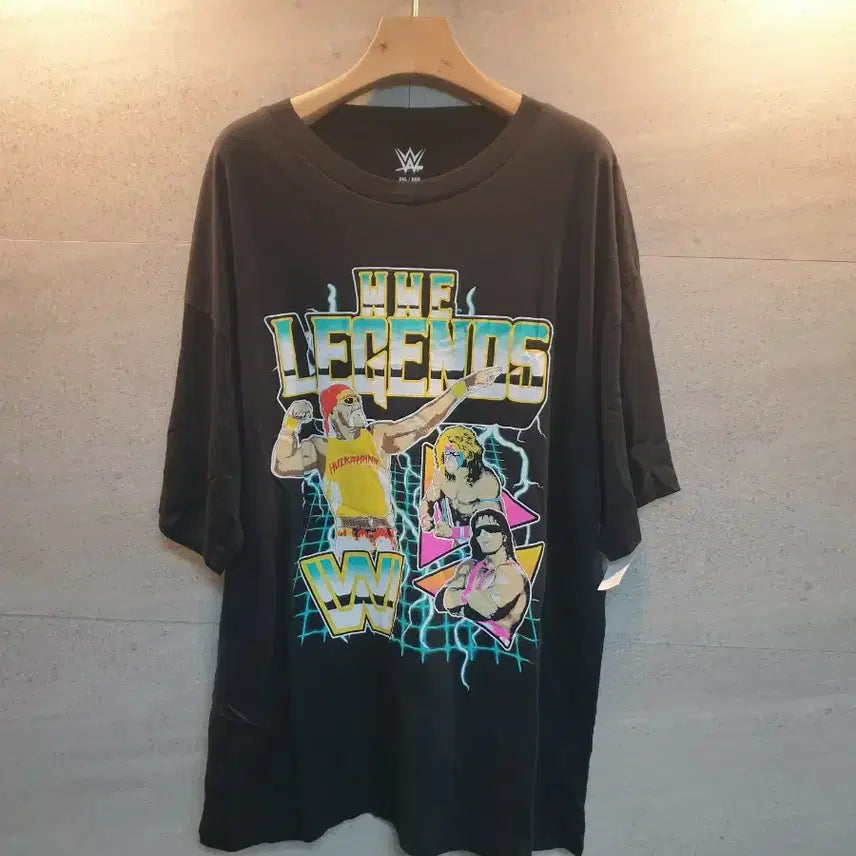 [BUNJANG] WWE Legends Graphic T-Shirt / WWE 레전드 반팔 티셔츠.미착!