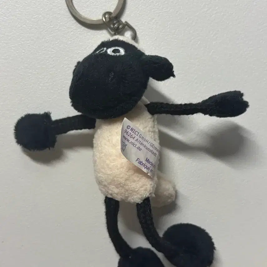 [BUNJANG] Shaun the Sheep Doll Keychain / 숀더쉽 인형 키링