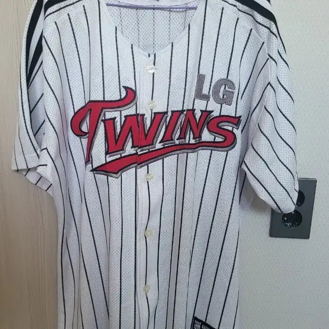[BUNJANG] LG Twins Park Yong-taik #33 Retired Number Jersey / LG트윈스  박용택  110