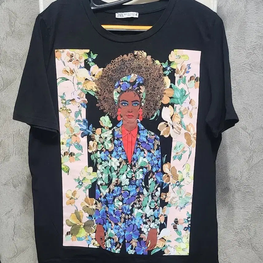 [BUNJANG] Zara Graphic Short Sleeve T-Shirt Black / 자라 그래픽 반팔 티셔츠 블랙