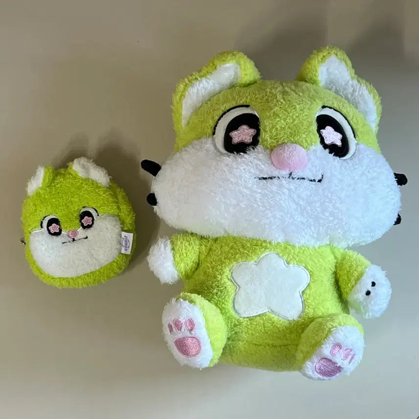[BUNJANG] LOONA Yves EveR Nina 25cm Doll + Mini Doll Bag / 처분목적) 이븐 이정현 이브니즈 쩡이 25cm + 미니 인형 가방