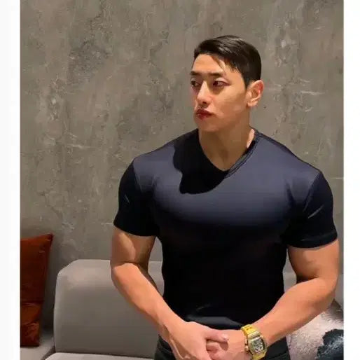 [BUNJANG] Rapinatetoile Muscle Fit Silky Short Sleeve V-Neck T-Shirt / 라피나토에뚜알 머슬핏 실키 반팔