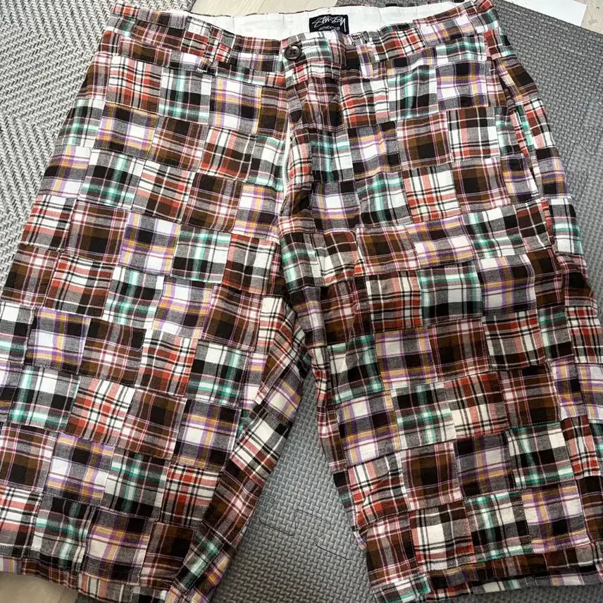 [BUNJANG] Stussy Old School Patchwork Bermuda Shorts / 스투시 올드스쿨 패치워크 버뮤다팬츠 32