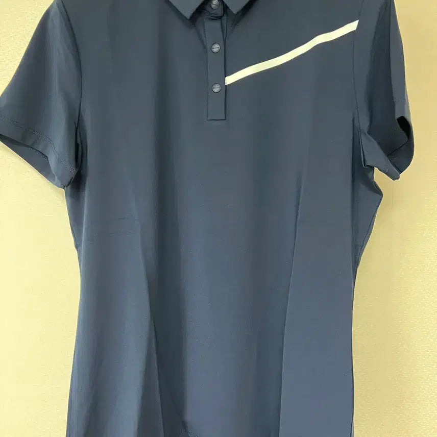 [BUNJANG] TaylorMade Women's Golf T-Shirt / 테일러메이드여성골프티셔츠