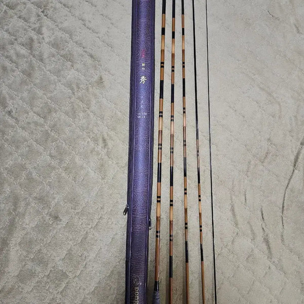 [BUNJANG] Set of 32 Fishing Rods (15x Special Model, 13x New Model, 1x Chairman Blue) / 특작수15척  ,신작 13척 ,체어맨블루 32칸
