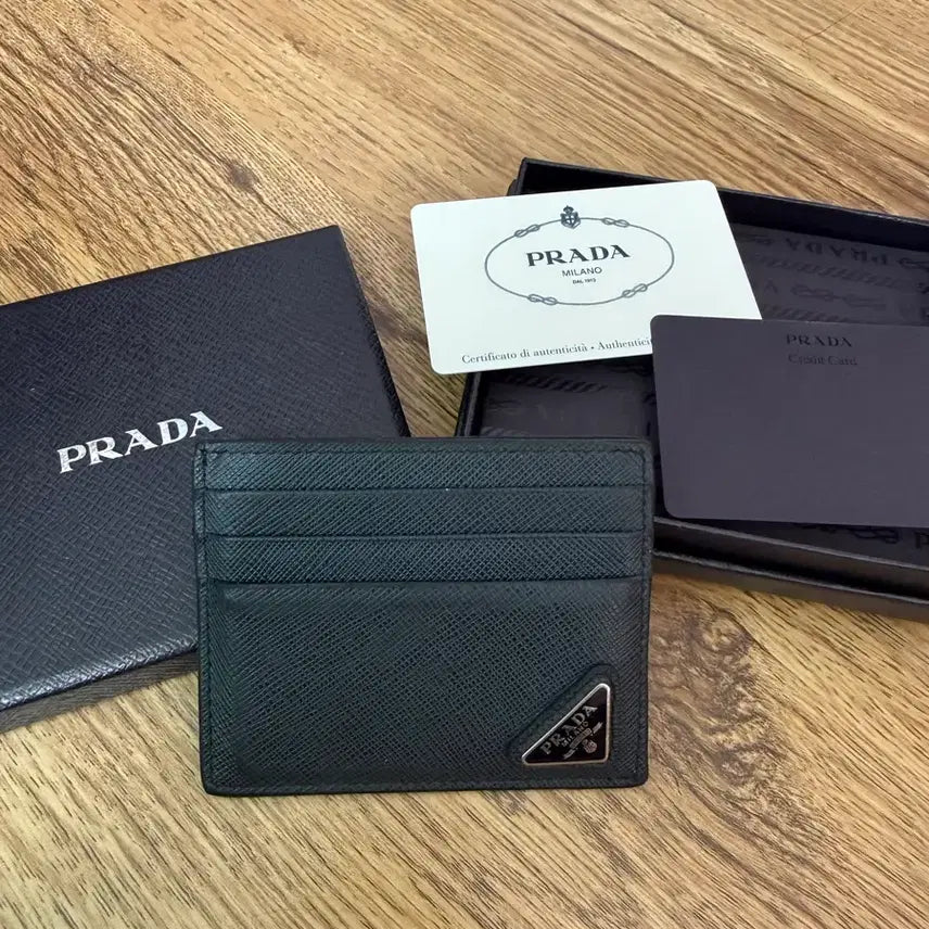 [BUNJANG] Prada Navy Card Holder / 프라다 남색 카드지갑